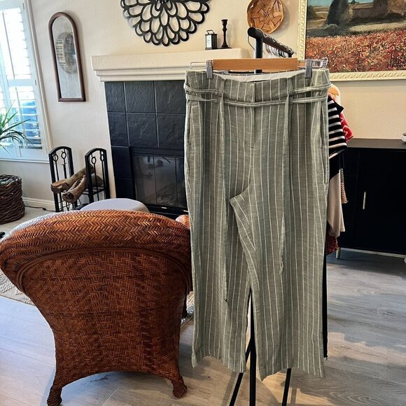 Vero Moda Pants SZ 8 Serena High Waist Paper Bag Laurel Wreath Pinstriped Beachy - Picture 16 of 16